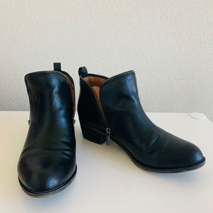 Bongo Colette Black Ankle Boots sz 8M